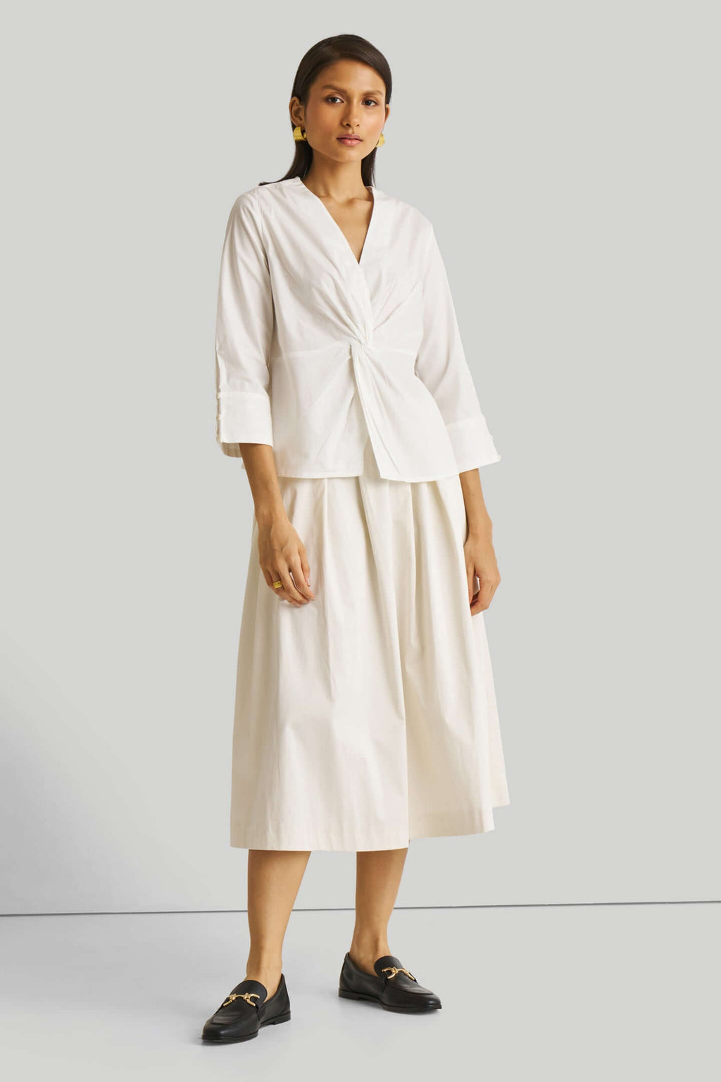 Front Twist Top in White - Lukas shop %