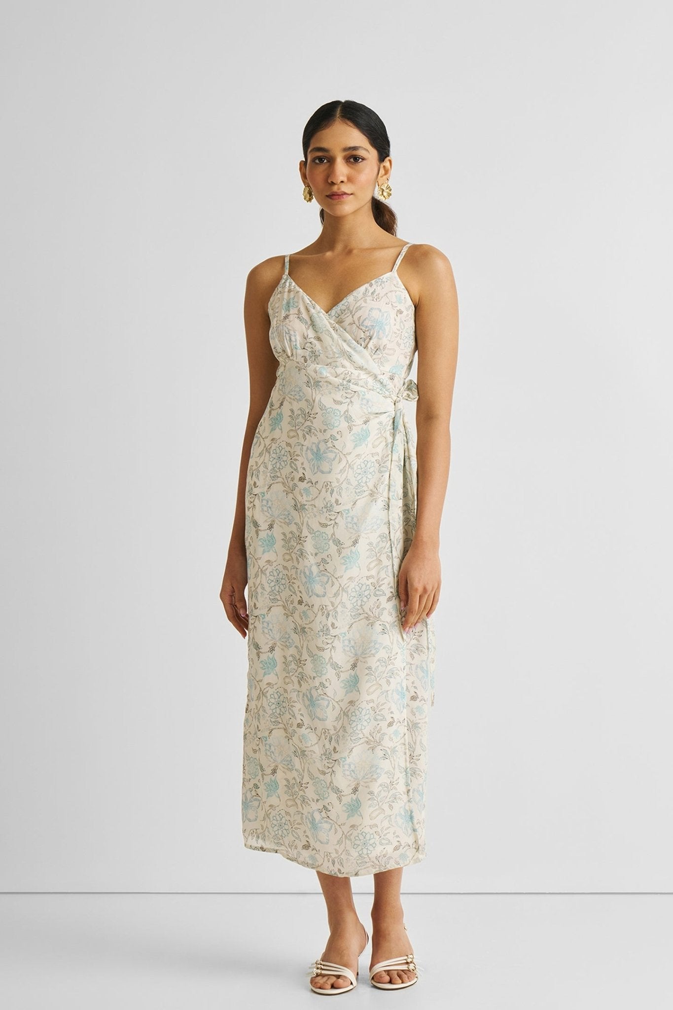 Strappy Wrap Dress in Blue Florals - Lukas shop %