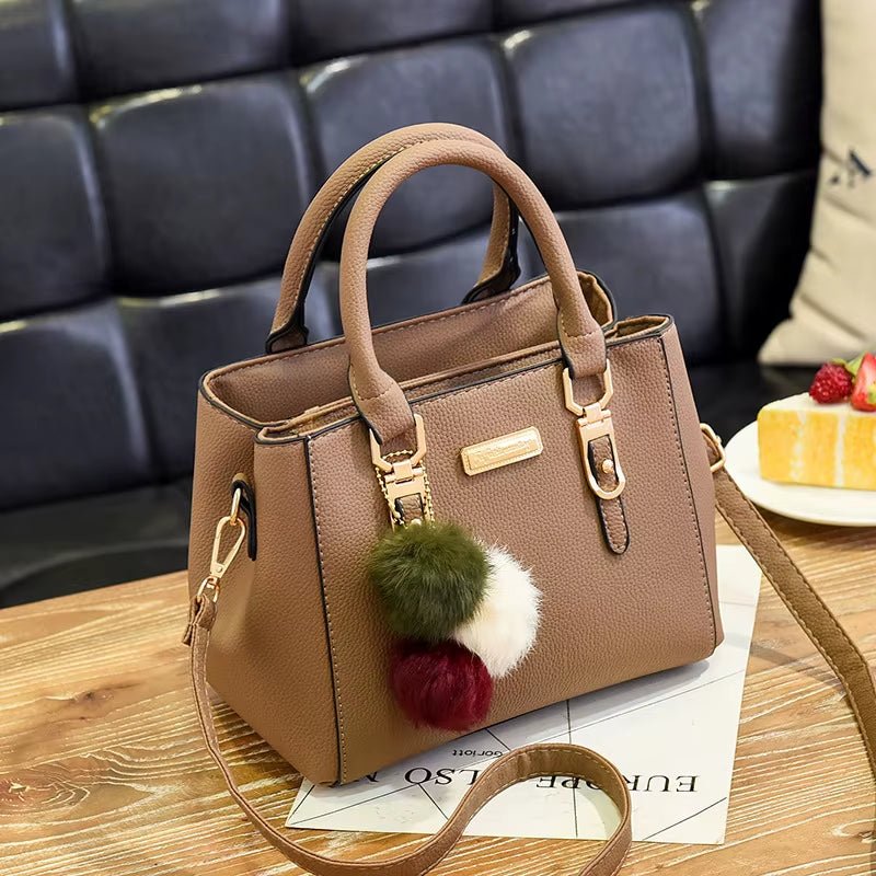 Elegancka Torebka Damska Vintage z Chwostem - Lukas shop %